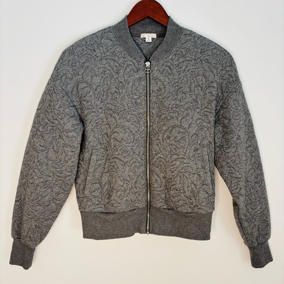 GAP Jackets & Blazers - GAP | Grey Quilted Preppy Street Style Casual Zip-up Bomber Jacket | Size XS